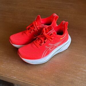 ASICS Women's Gel Nimbus 26 - Bright Red/Orange